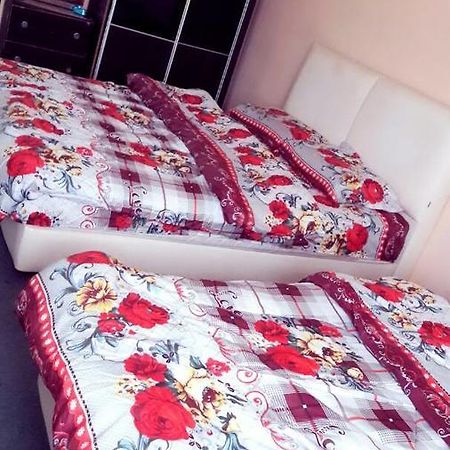Hotel Makmur Kuantan Esterno foto