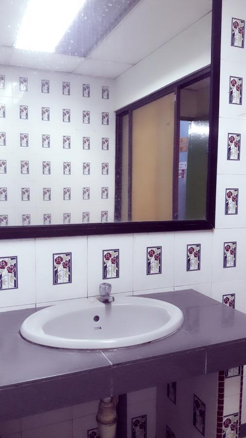 Hotel Makmur Kuantan Esterno foto