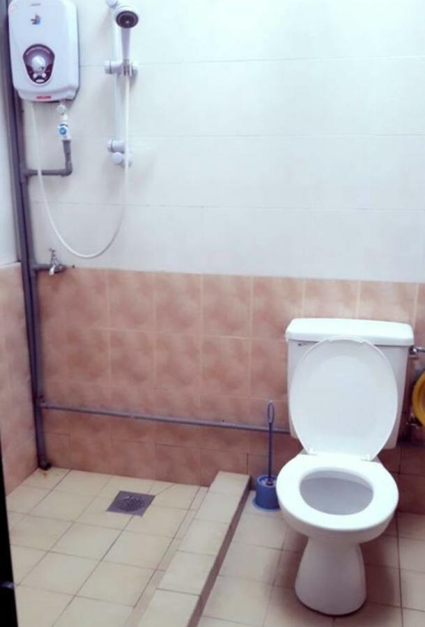 Hotel Makmur Kuantan Esterno foto